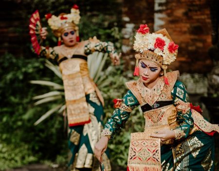 Poussière d'Etoiles Voyages sur mesure Bali danse